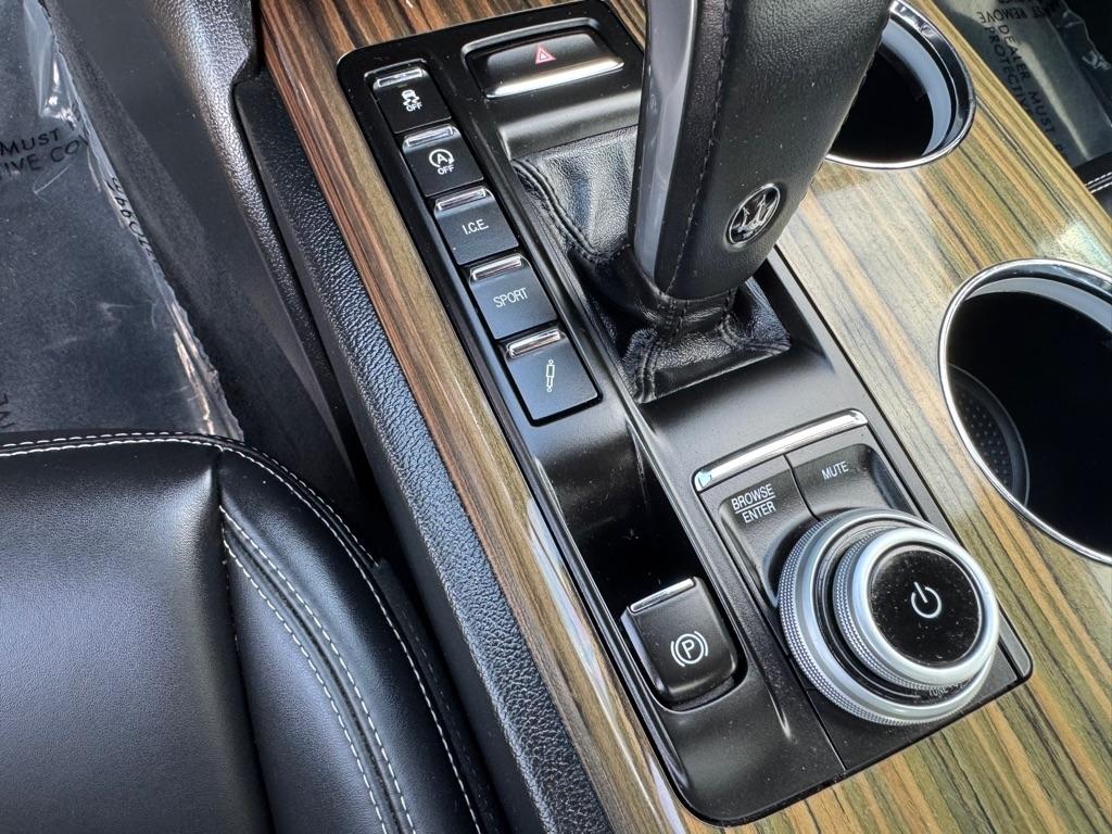 Maserati Quattroporte S Q4 GranLusso 3.0L 2021