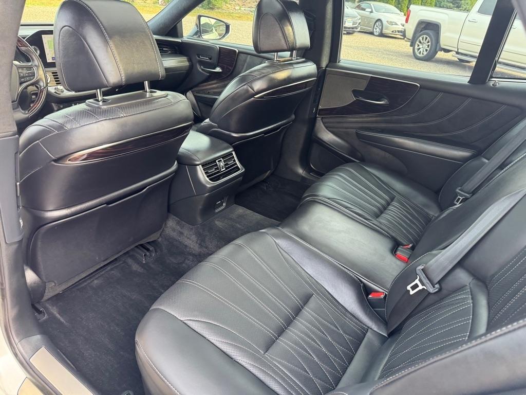 Lexus LS LS 500 AWD 2023