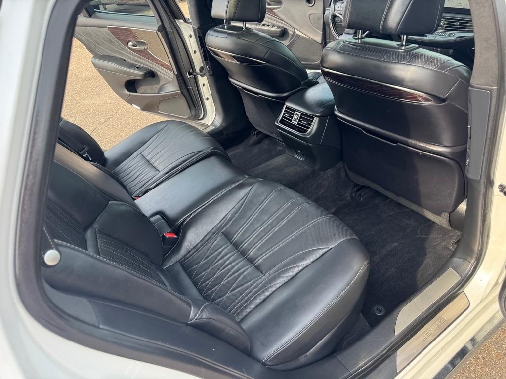 Lexus LS LS 500 AWD 2023