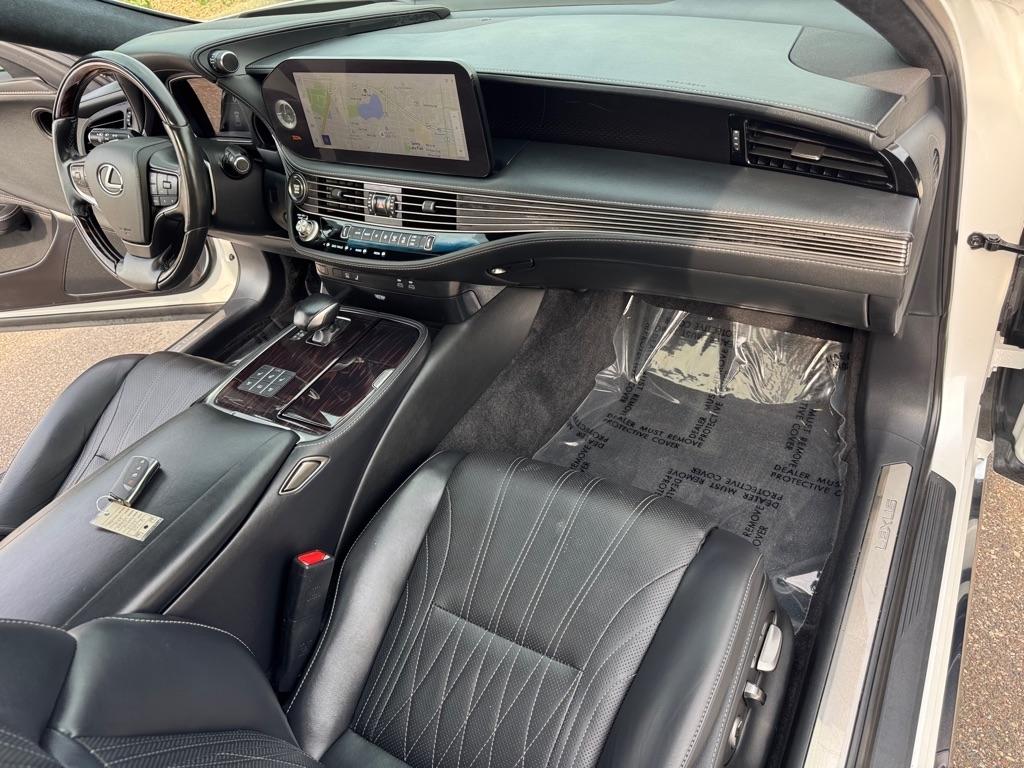 Lexus LS LS 500 AWD 2023