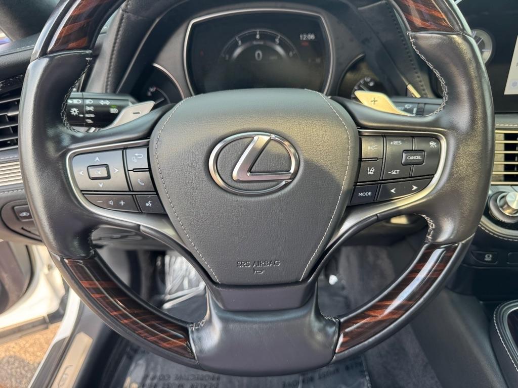 Lexus LS LS 500 AWD 2023
