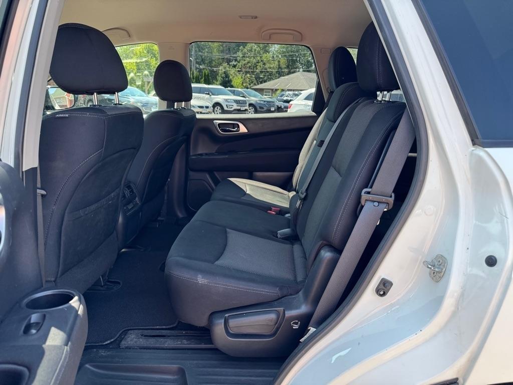 Nissan Pathfinder 4x4 Platinum 2017