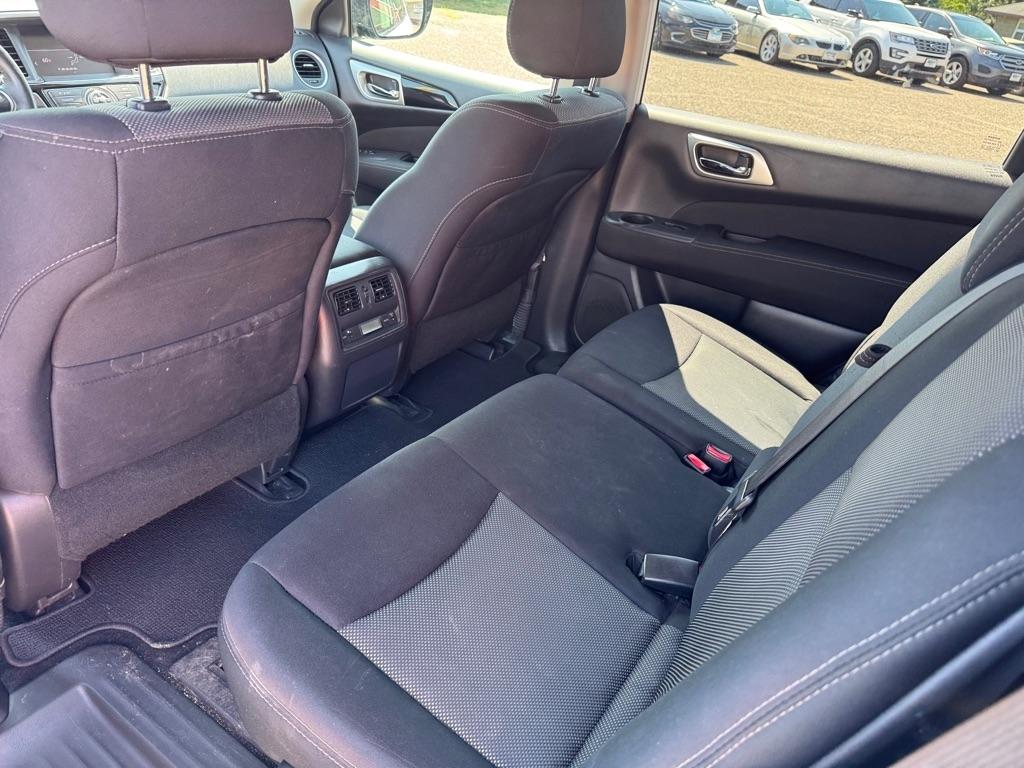 Nissan Pathfinder 4x4 Platinum 2017