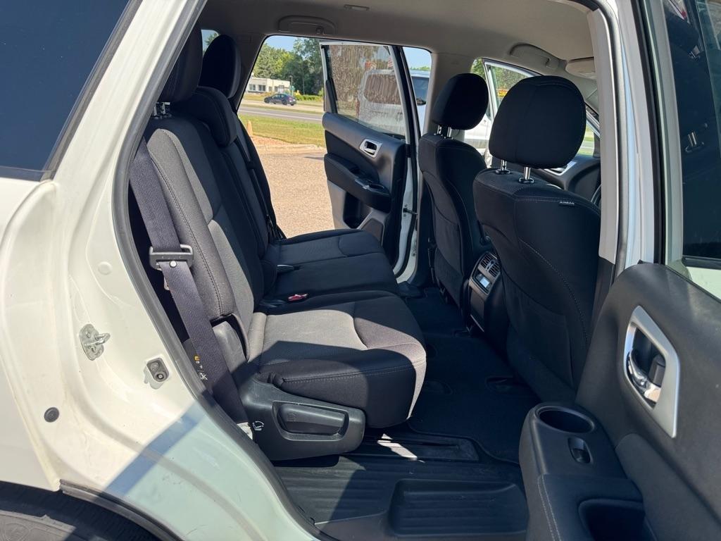 Nissan Pathfinder 4x4 Platinum 2017