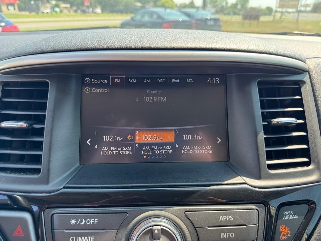 Nissan Pathfinder 4x4 Platinum 2017