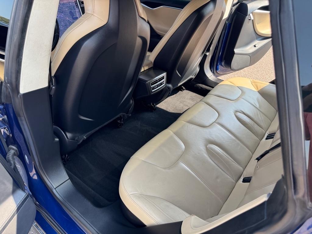 Tesla Model S 4dr Sdn AWD 85D 2015