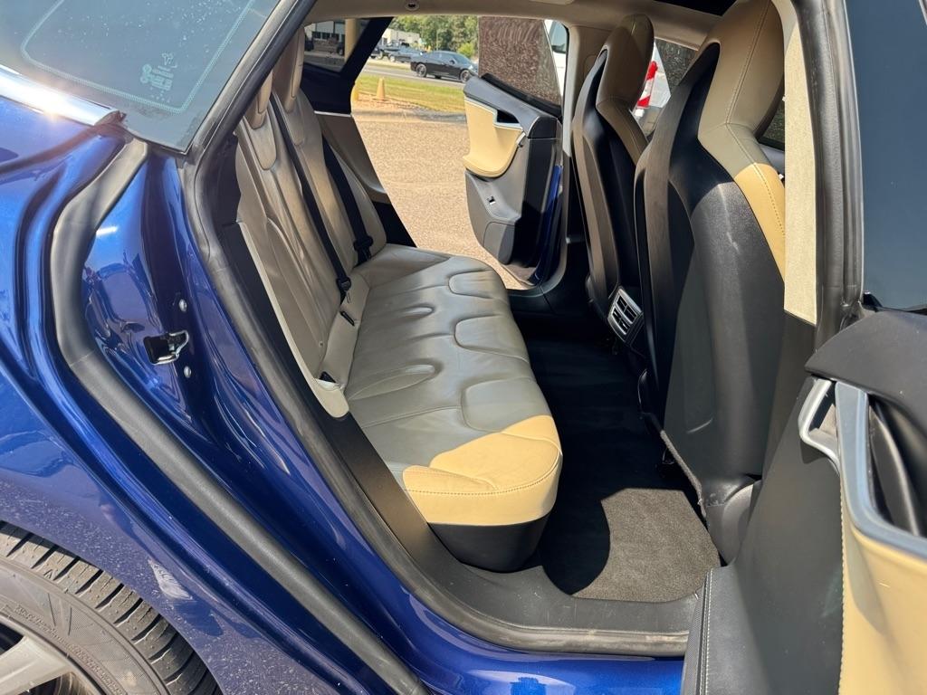 Tesla Model S 4dr Sdn AWD 85D 2015