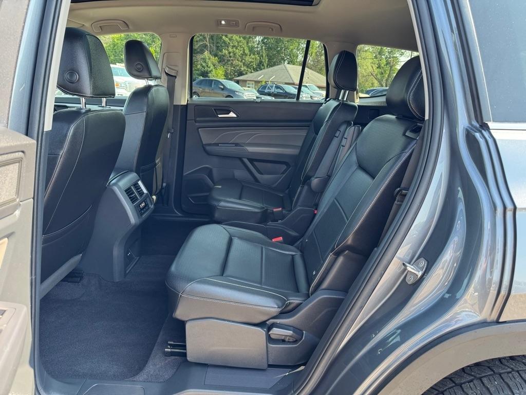 Volkswagen Atlas 2021.5 3.6L V6 SE w/Technology 4MOTION 2021
