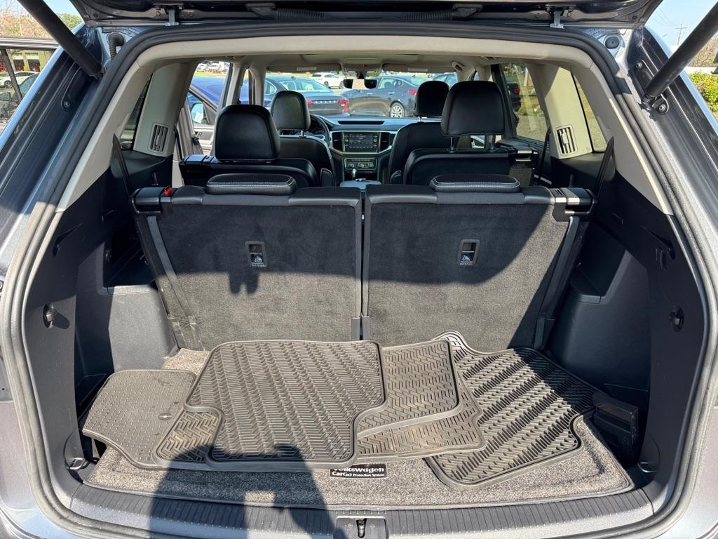Volkswagen Atlas 2021.5 3.6L V6 SE w/Technology 4MOTION 2021