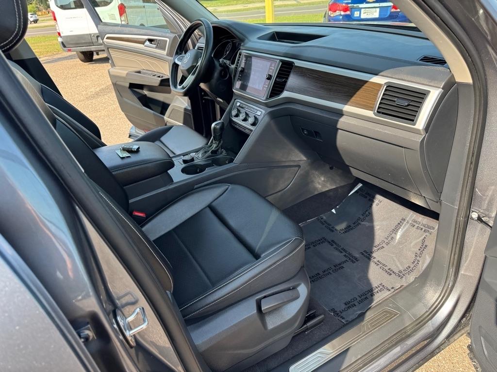 Volkswagen Atlas 2021.5 3.6L V6 SE w/Technology 4MOTION 2021