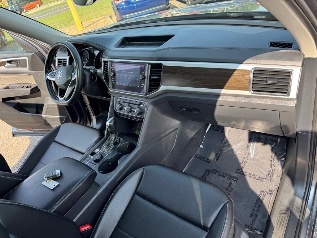 Volkswagen Atlas 2021.5 3.6L V6 SE w/Technology 4MOTION 2021
