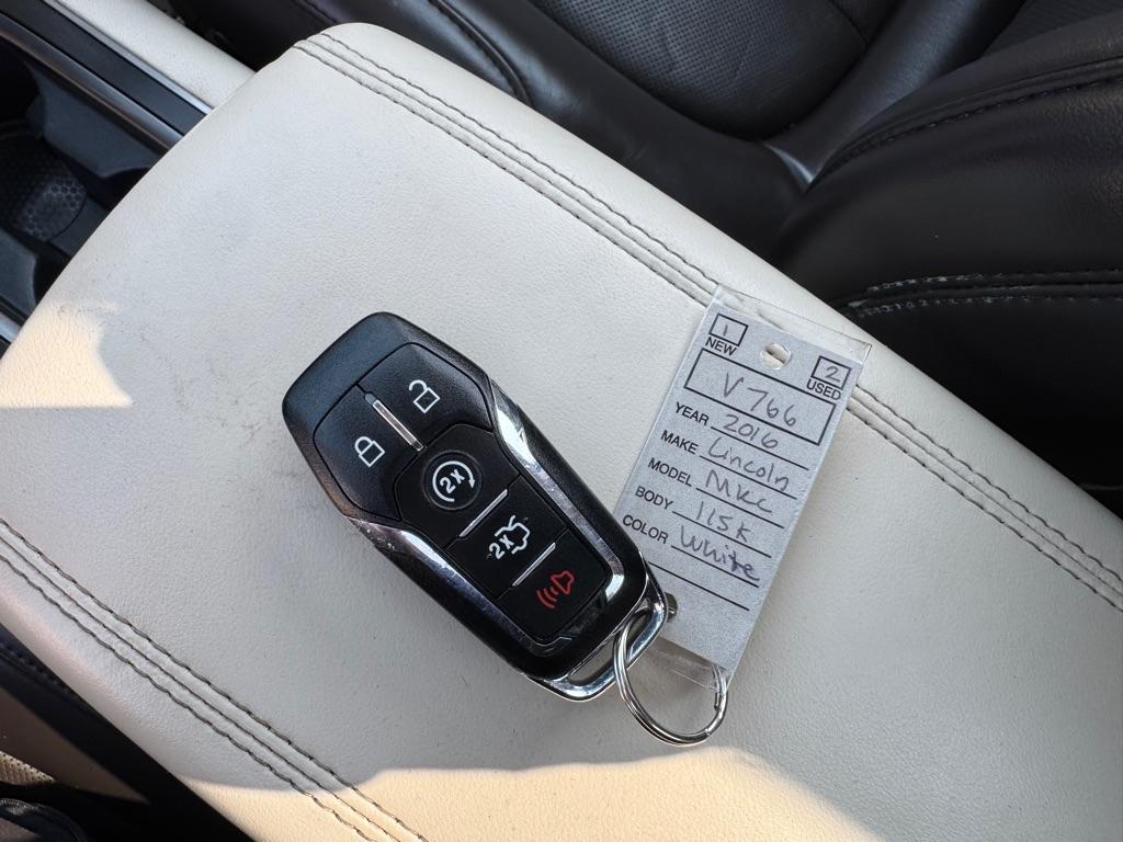 Lincoln MKC AWD 4dr Reserve 2016