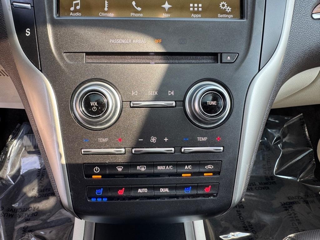 Lincoln MKC AWD 4dr Reserve 2016