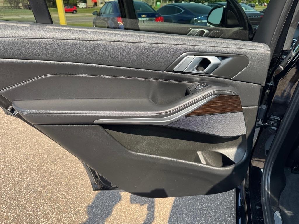 BMW X7 xDrive40i Sports Activity Vehicle 2019