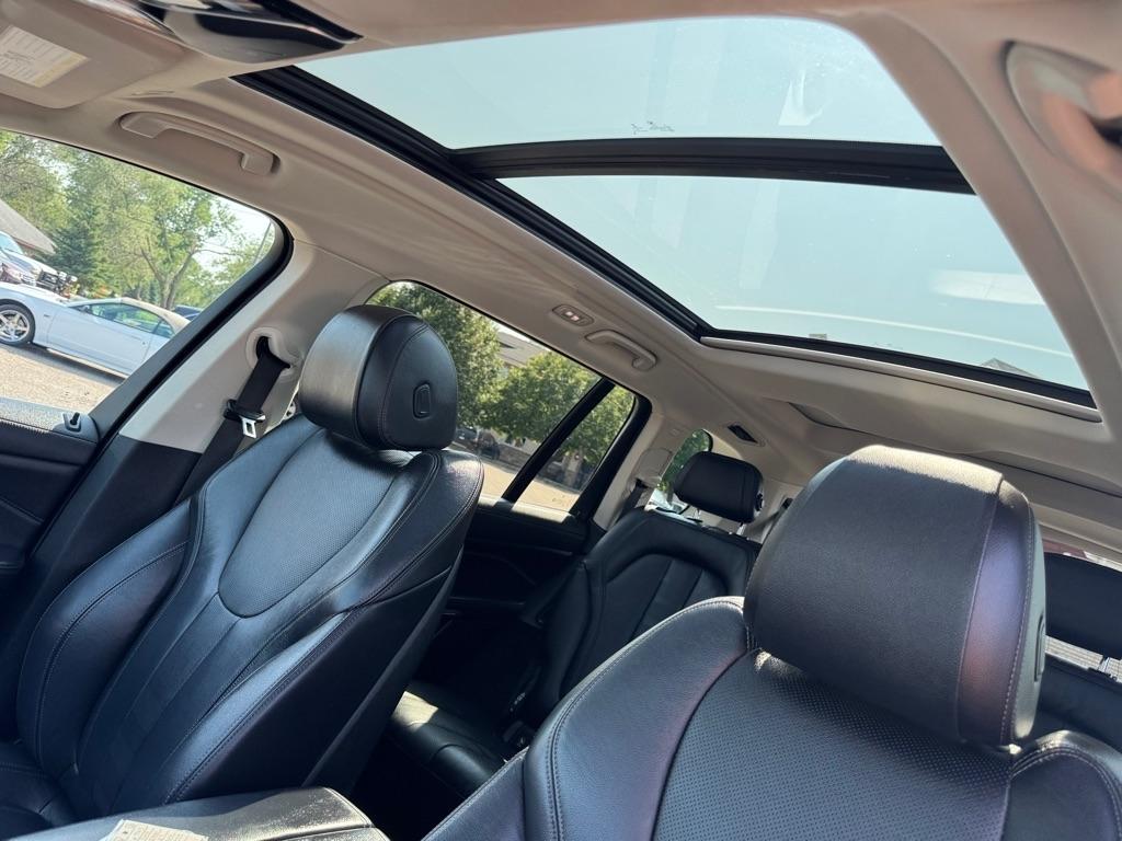 BMW X7 xDrive40i Sports Activity Vehicle 2019