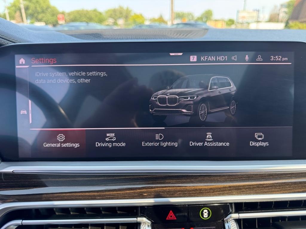 BMW X7 xDrive40i Sports Activity Vehicle 2019