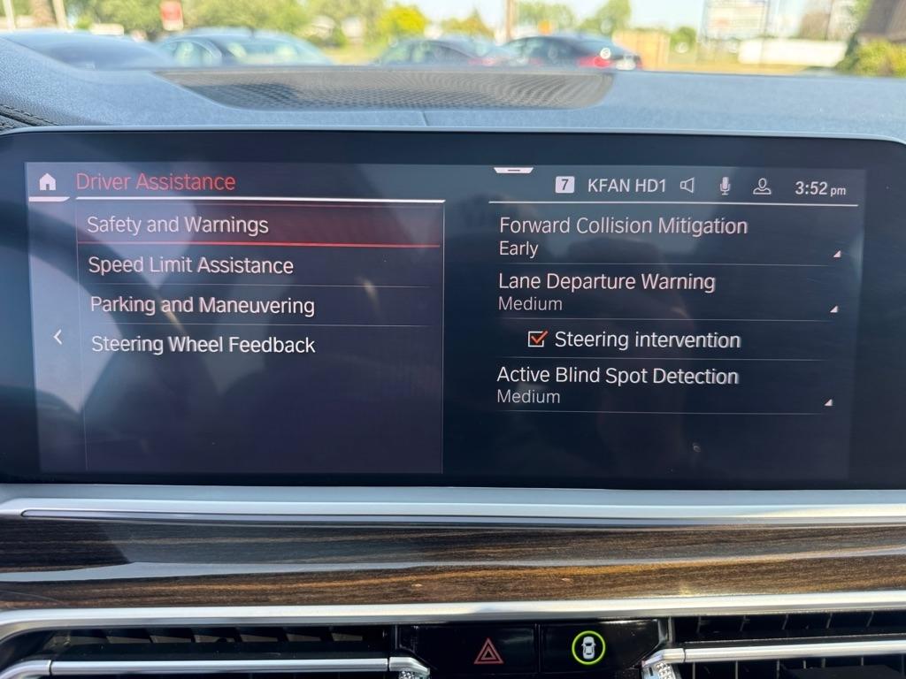 BMW X7 xDrive40i Sports Activity Vehicle 2019