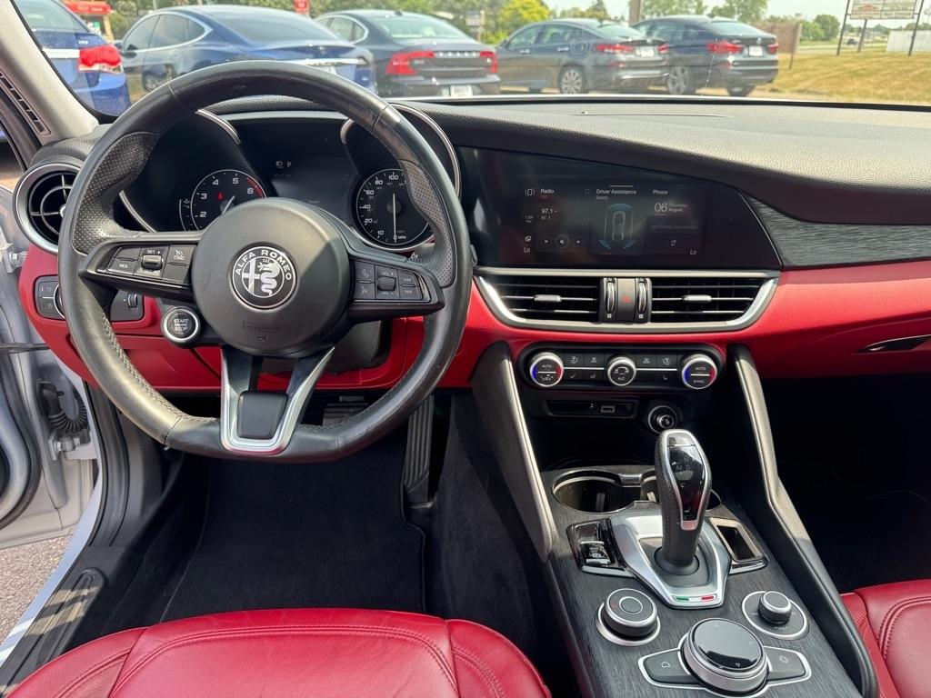 Alfa Romeo Giulia Sport AWD 2020