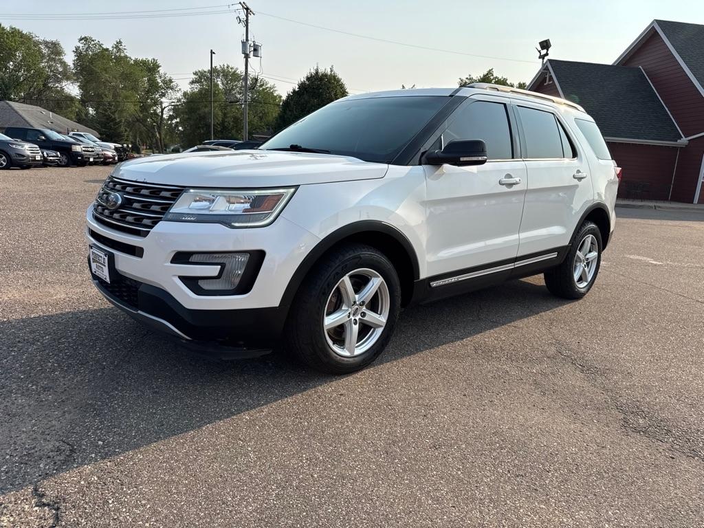 Ford Explorer 4WD 4dr XLT 2016