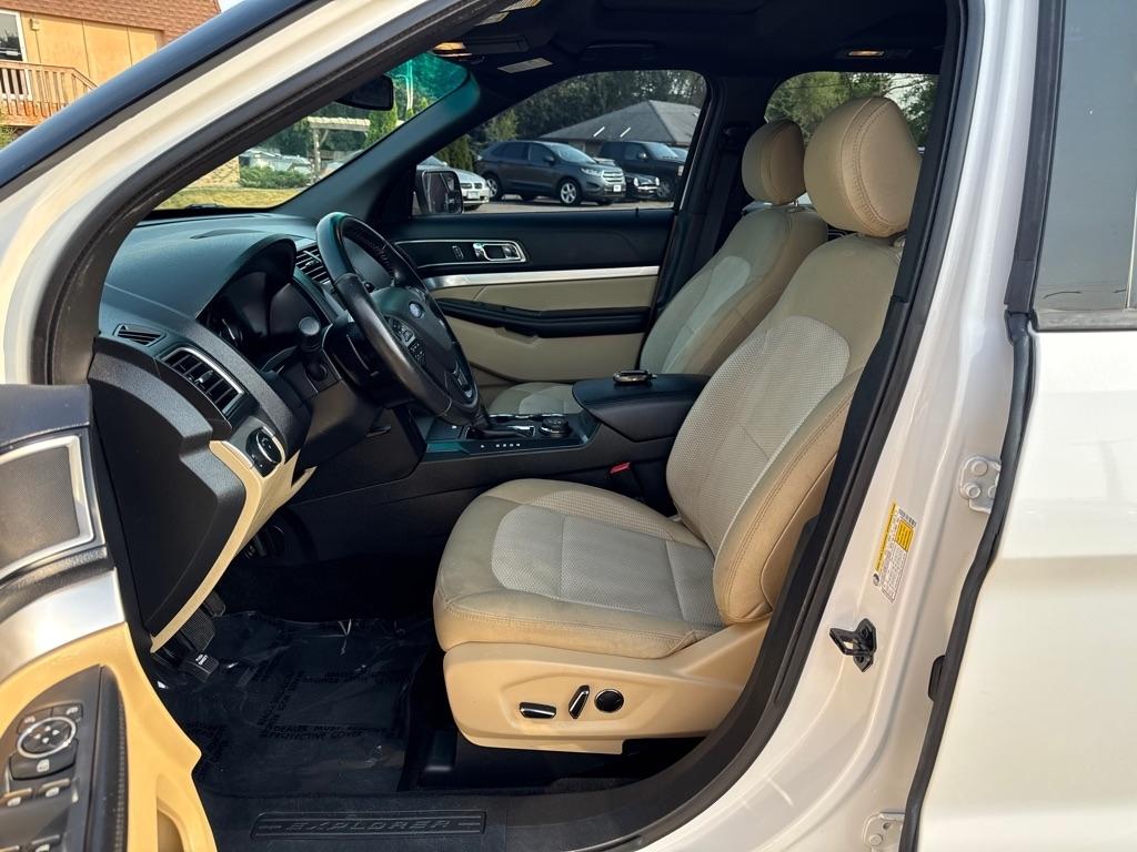 Ford Explorer 4WD 4dr XLT 2016