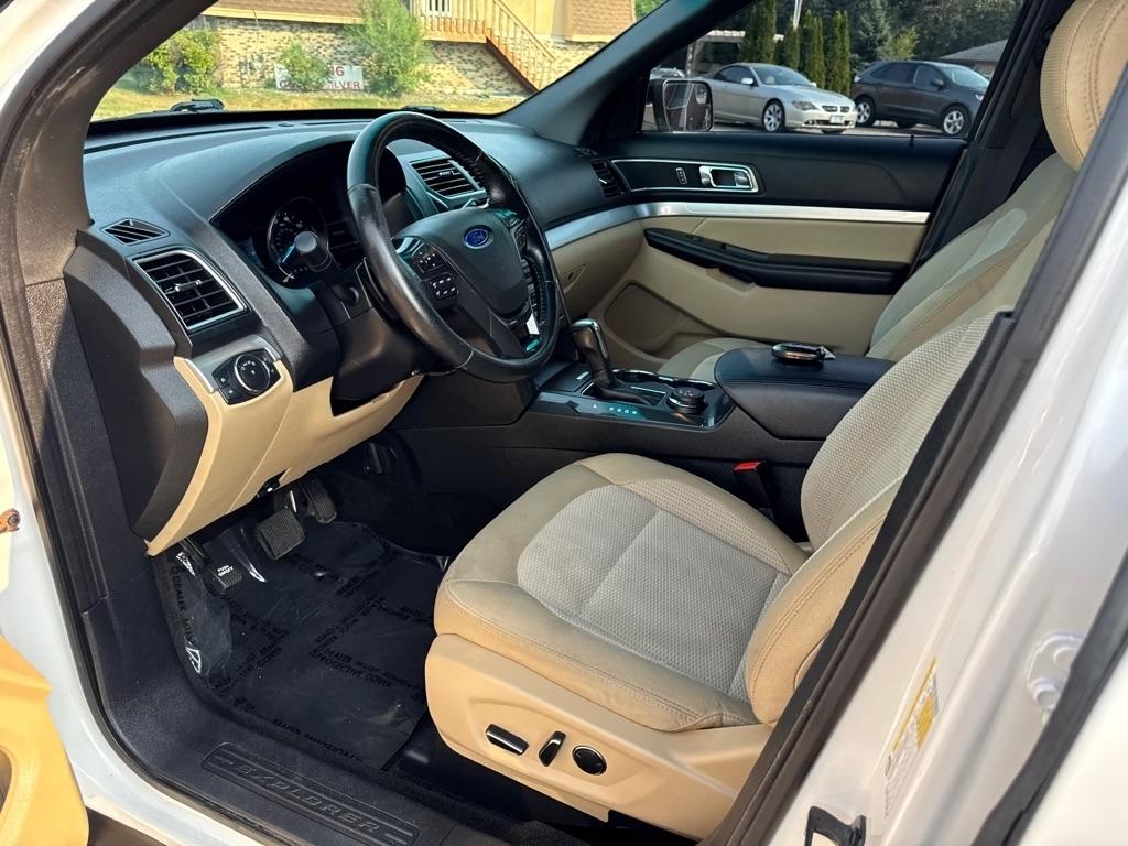 Ford Explorer 4WD 4dr XLT 2016