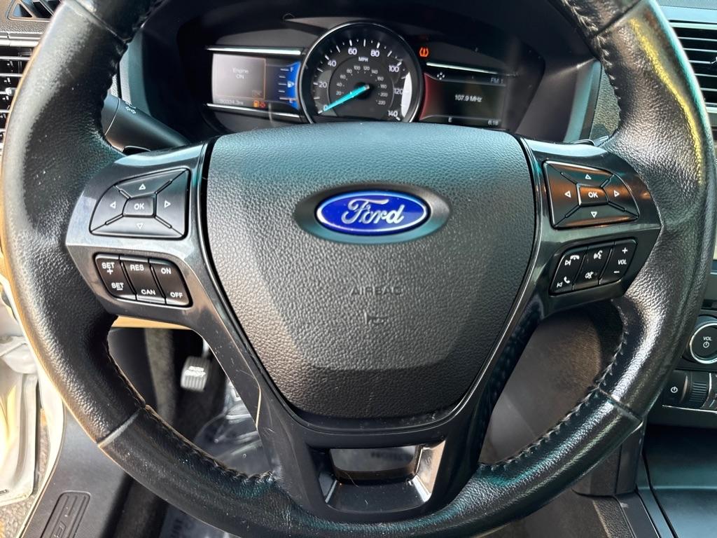 Ford Explorer 4WD 4dr XLT 2016