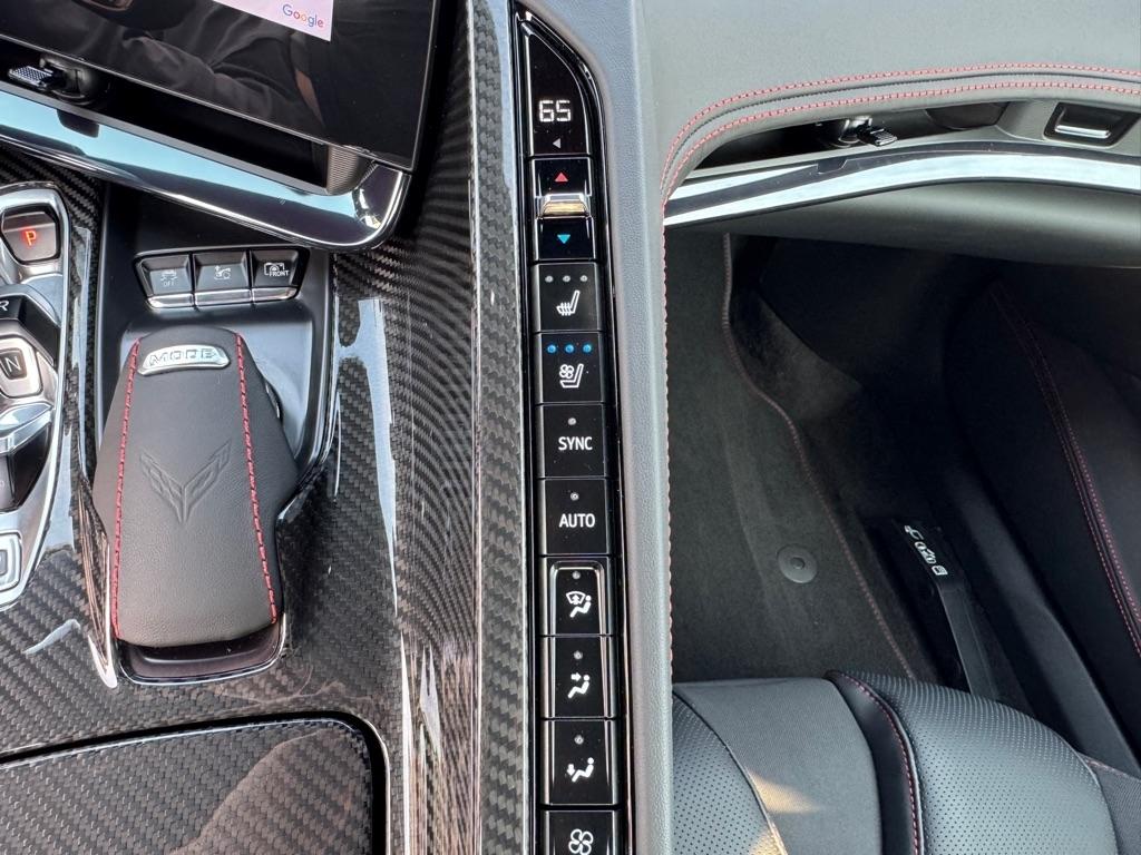Chevrolet Corvette 2dr Z06 Cpe w/3LZ 2024