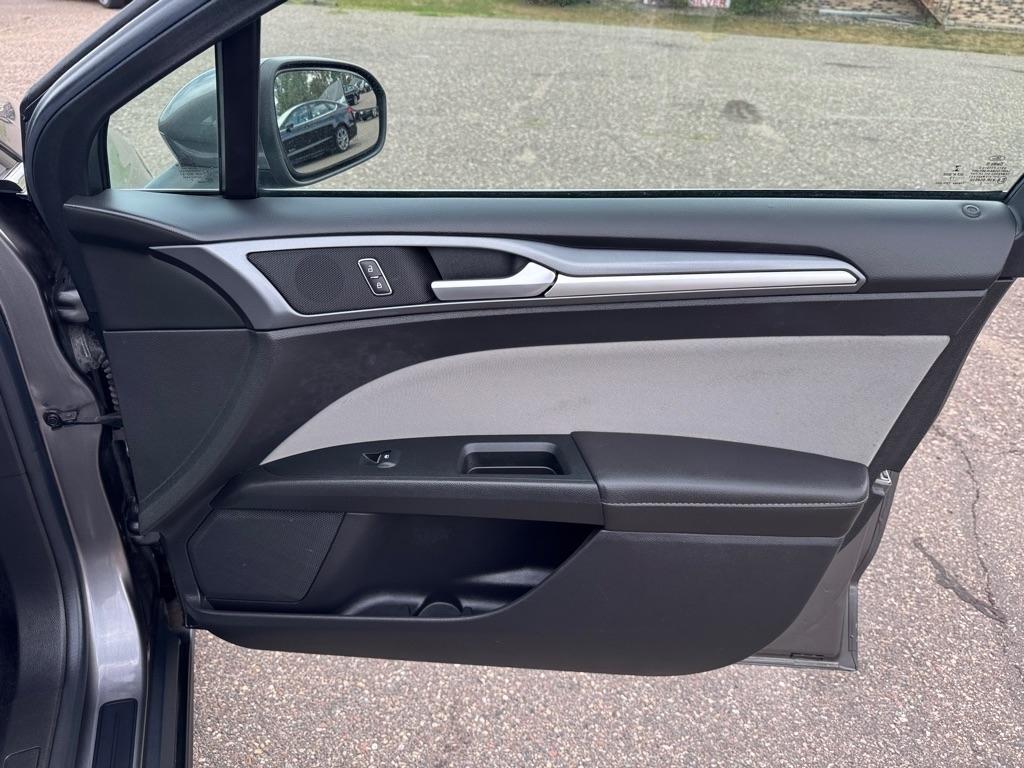 Ford Fusion 4dr Sdn S FWD 2013