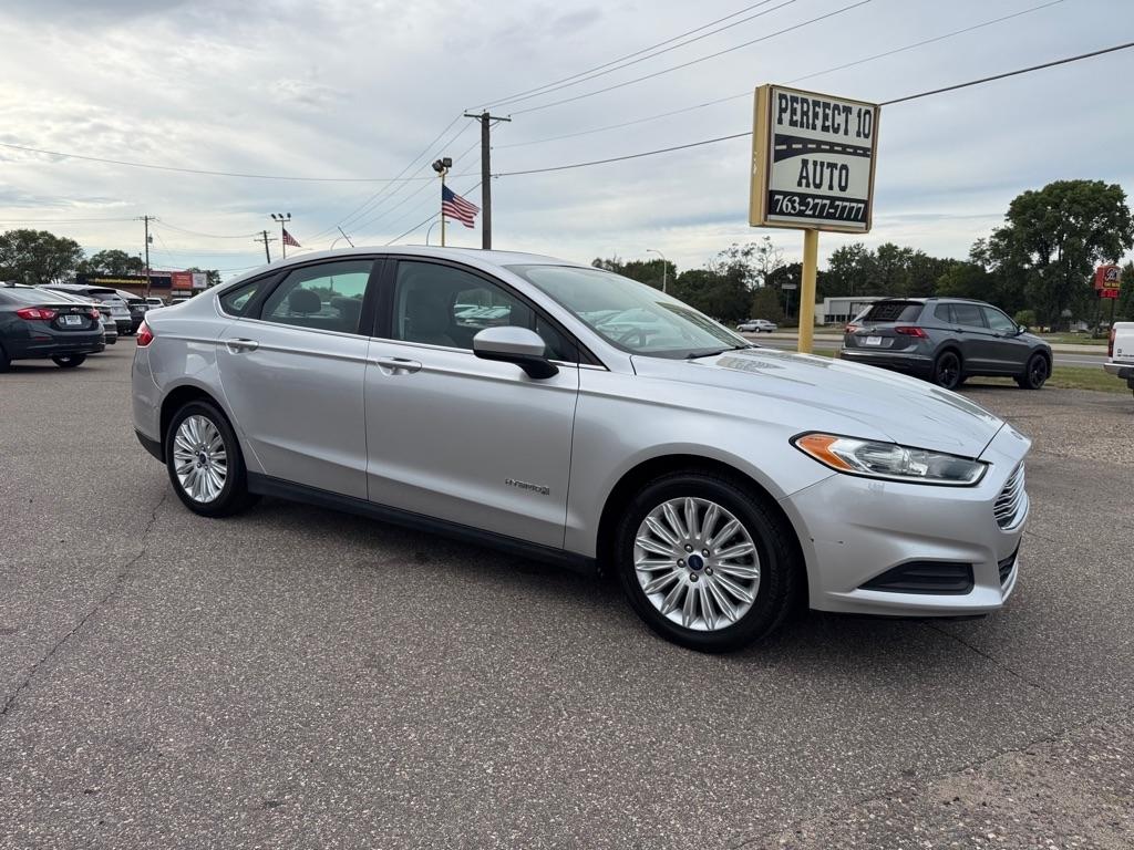Ford Fusion 4dr Sdn S Hybrid FWD 2014