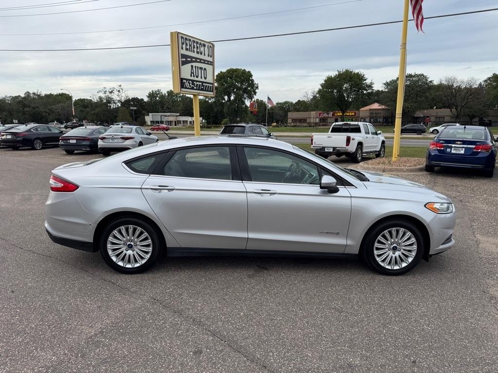 Ford Fusion 4dr Sdn S Hybrid FWD 2014