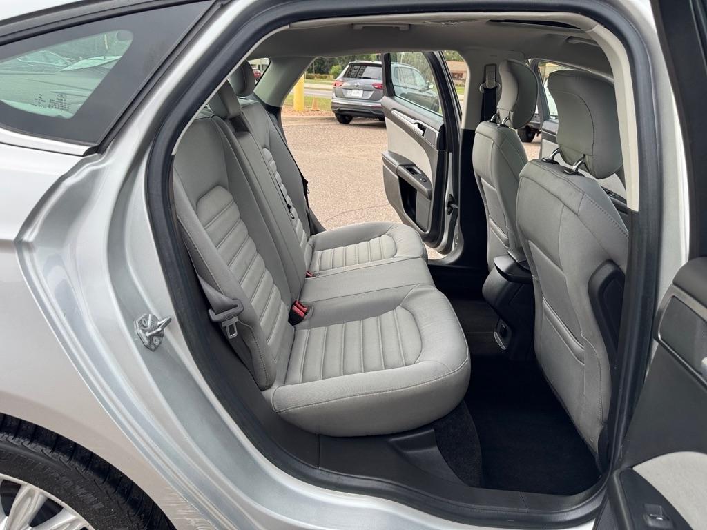 Ford Fusion 4dr Sdn S Hybrid FWD 2014