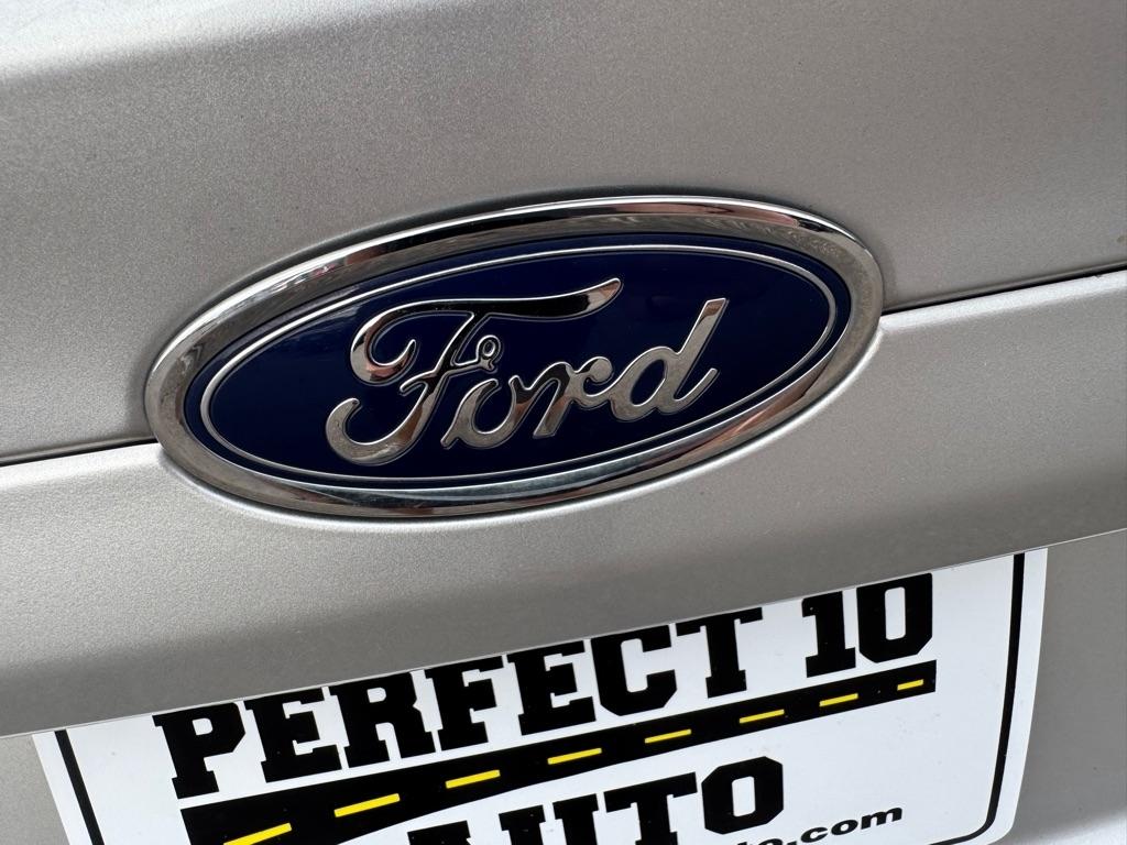 Ford Fusion 4dr Sdn S Hybrid FWD 2014