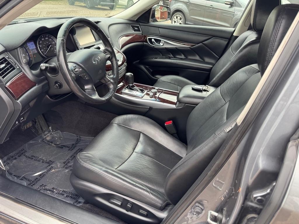Infiniti Q70L 3.7 AWD 2017