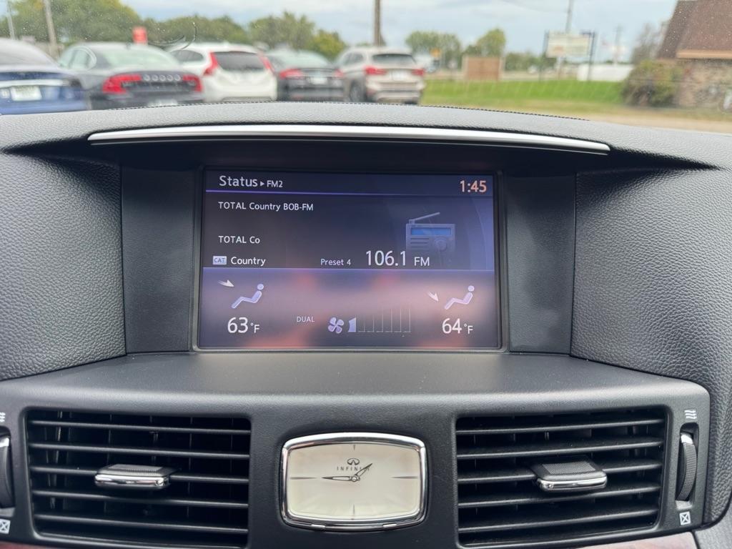 Infiniti Q70L 3.7 AWD 2017