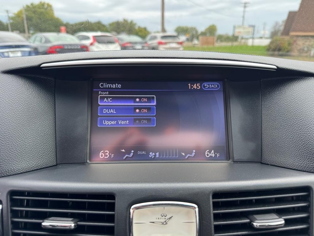 Infiniti Q70L 3.7 AWD 2017