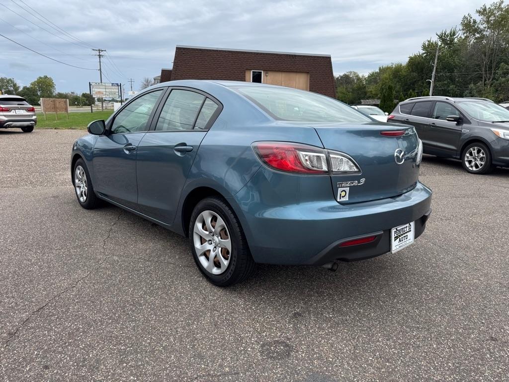 Mazda MAZDA3 4dr Sdn Auto i Sport 2011