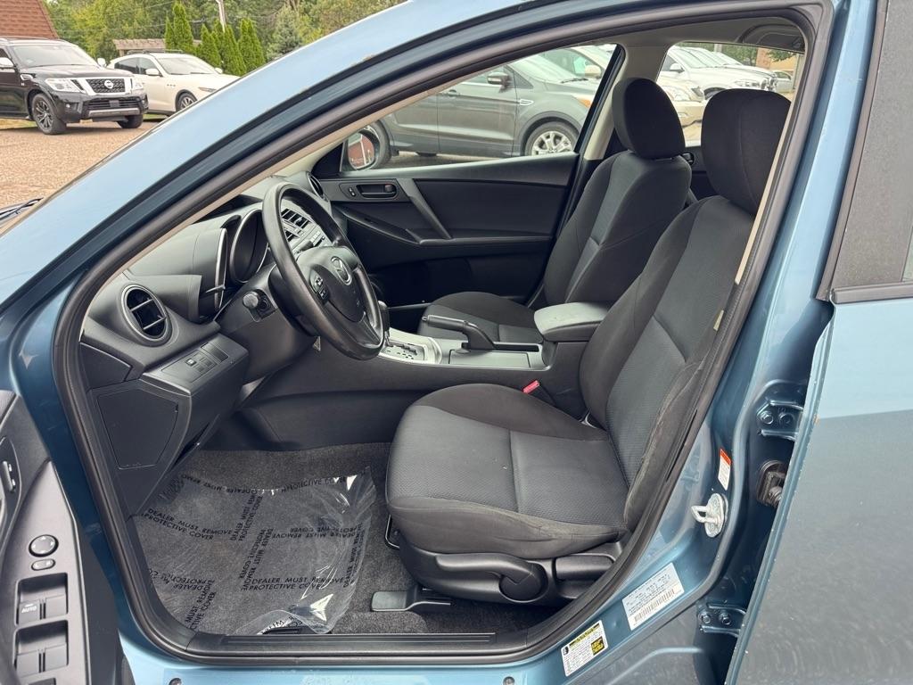 Mazda MAZDA3 4dr Sdn Auto i Sport 2011