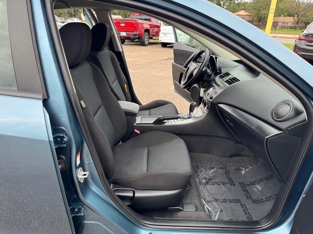 Mazda MAZDA3 4dr Sdn Auto i Sport 2011