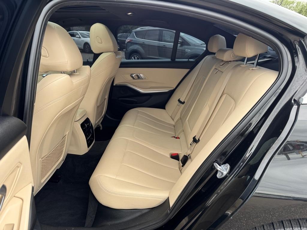 BMW 3 Series 330i xDrive Sedan 2019