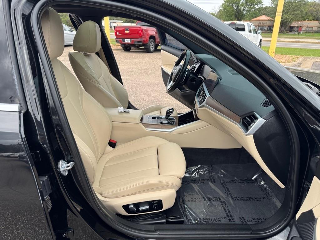BMW 3 Series 330i xDrive Sedan 2019