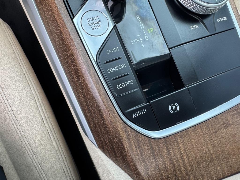 BMW 3 Series 330i xDrive Sedan 2019