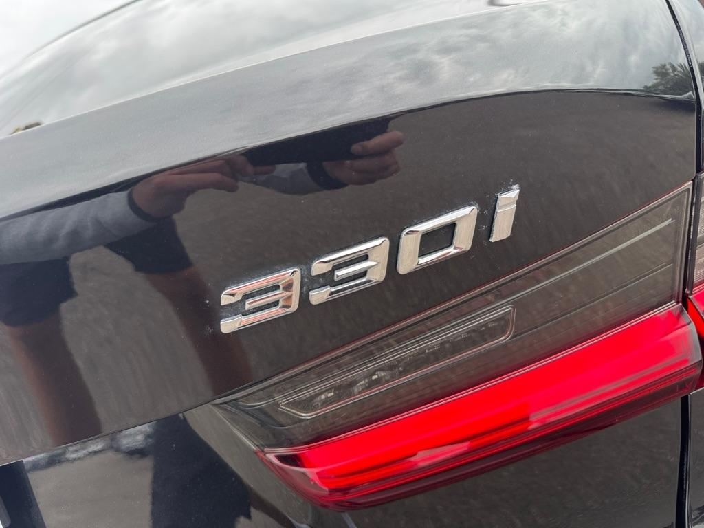 BMW 3 Series 330i xDrive Sedan 2019