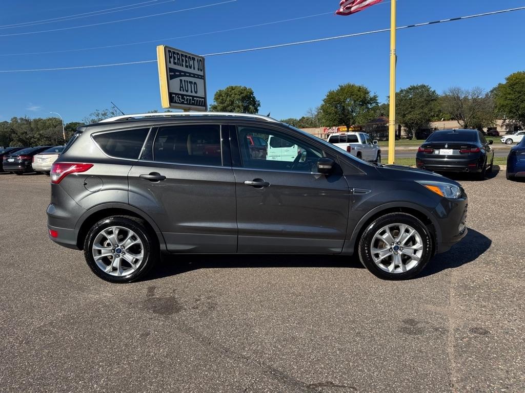 Ford Escape 4WD 4dr Titanium 2016