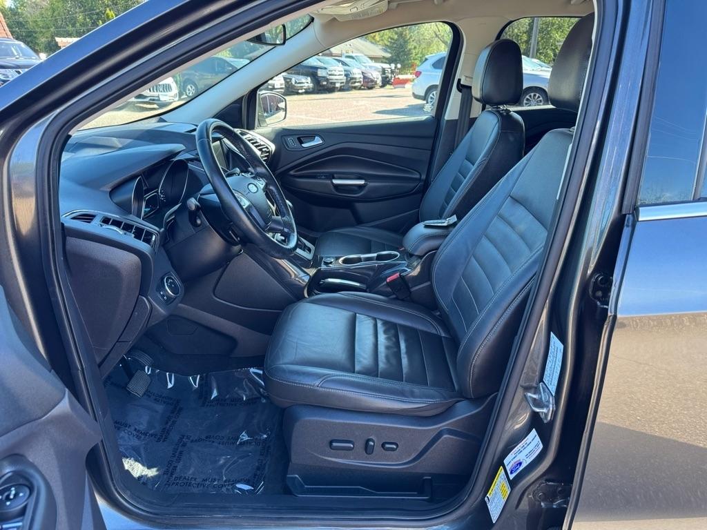 Ford Escape 4WD 4dr Titanium 2016