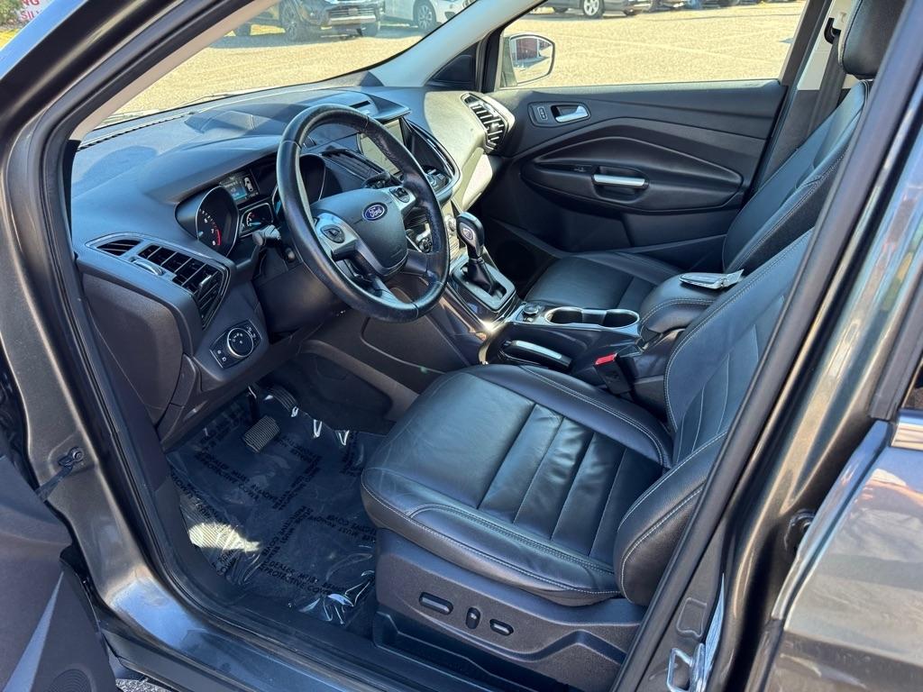 Ford Escape 4WD 4dr Titanium 2016