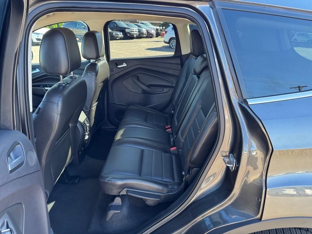 Ford Escape 4WD 4dr Titanium 2016