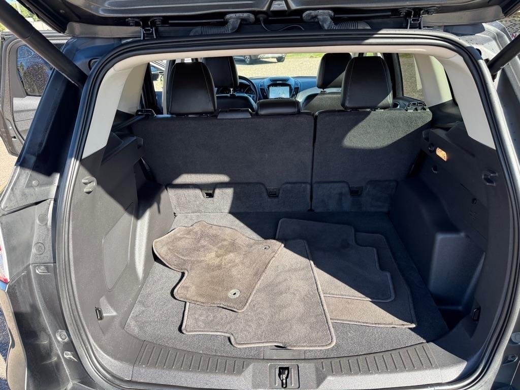 Ford Escape 4WD 4dr Titanium 2016