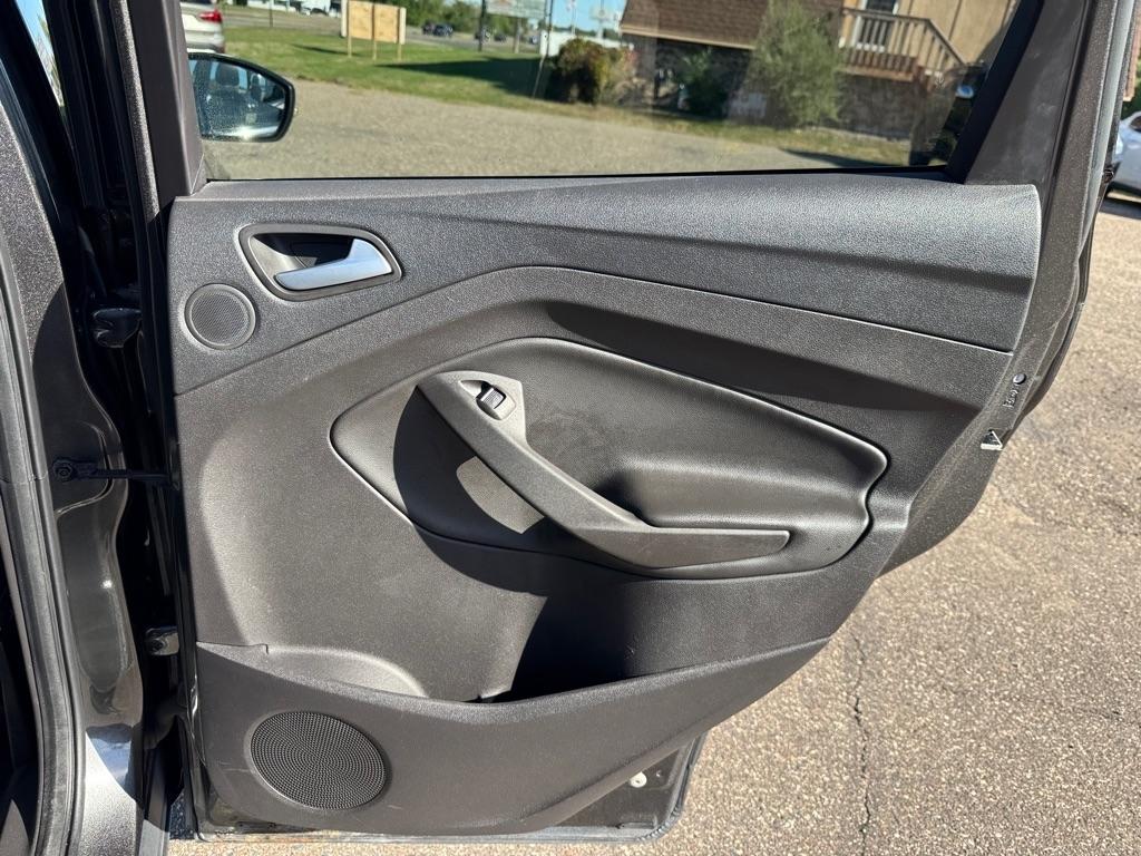 Ford Escape 4WD 4dr Titanium 2016