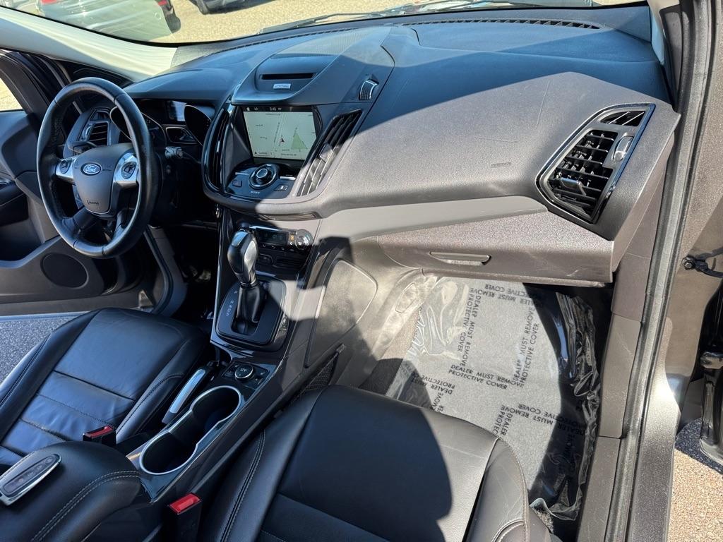 Ford Escape 4WD 4dr Titanium 2016