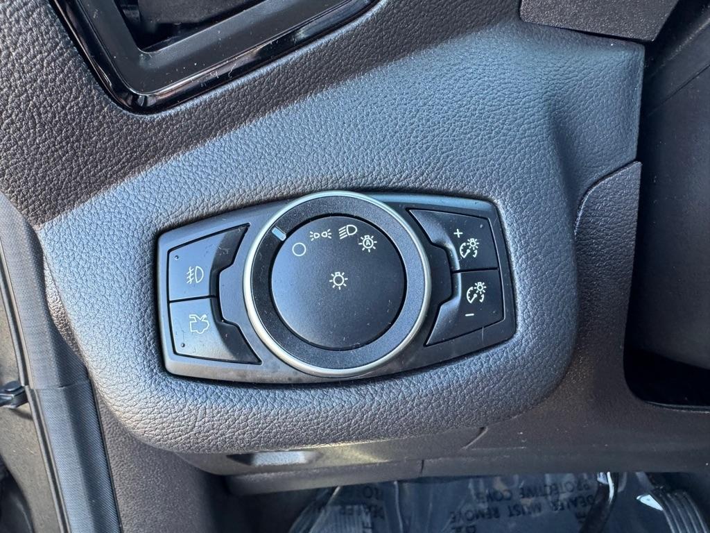 Ford Escape 4WD 4dr Titanium 2016